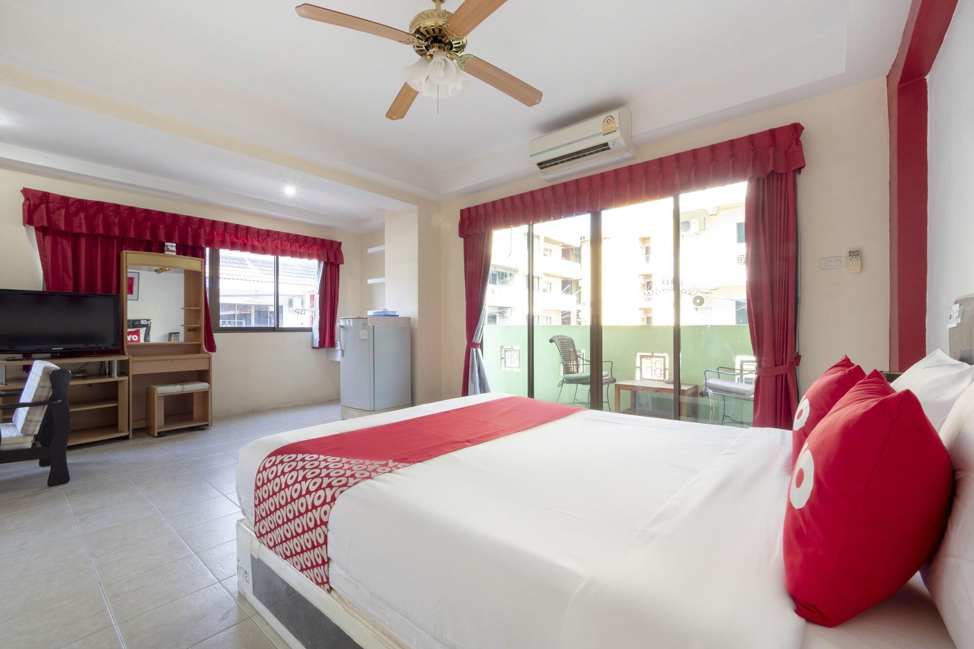 Billabong Hotel Pattaya Exterior photo